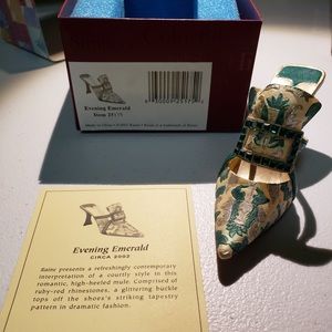NEW IN BOX Just the Right Shoe “Evening Emerald”